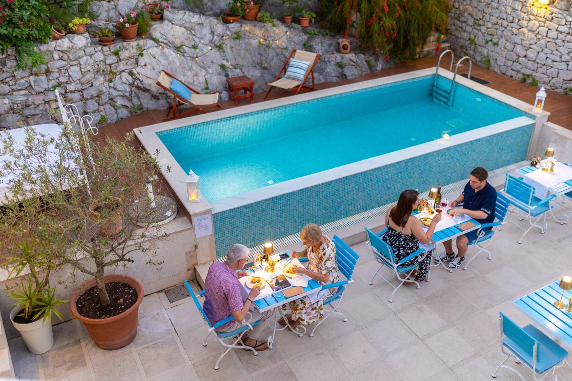 Boutique Hotel Capitano 헤르섹 외부 사진